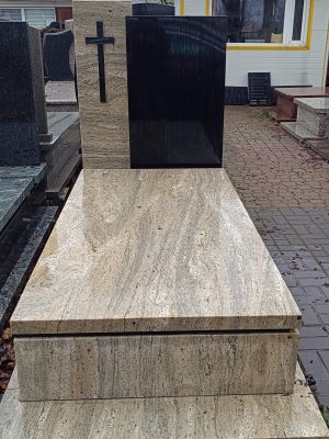 IVORY GOLD + MONUMENTAL BLACK - 1