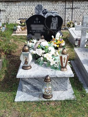 VISCOUNT WHITE + MONUMENTAL BLACK (2) - 1